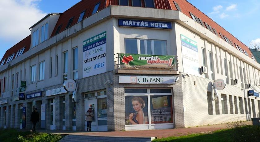Matyas Hotel