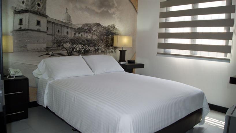 Hotel Puerta de San Antonio