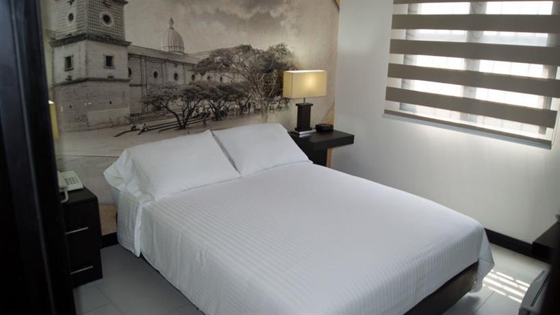 Hotel Puerta de San Antonio