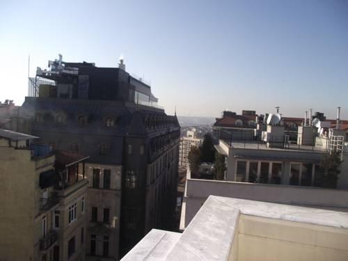 Hotel Pera Capitol