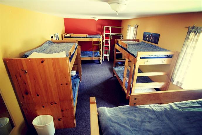 Auberge Manitonga Hostel