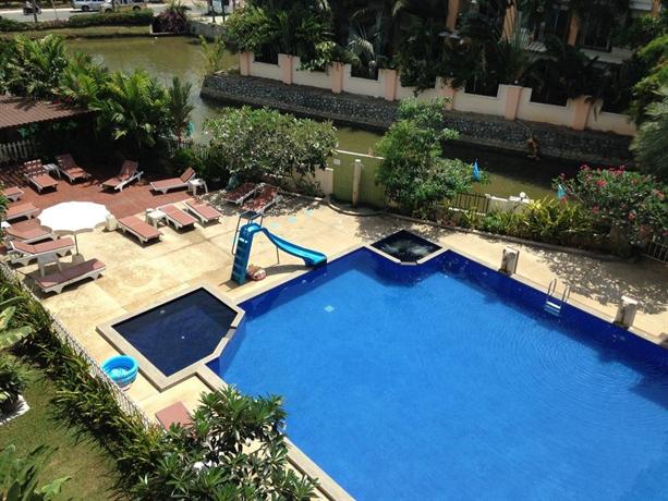 Palm Breeze Residence