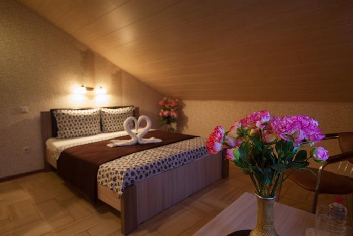 Отель Бархат