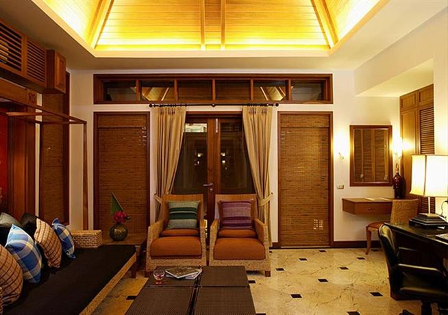 Chalong Pool Villa