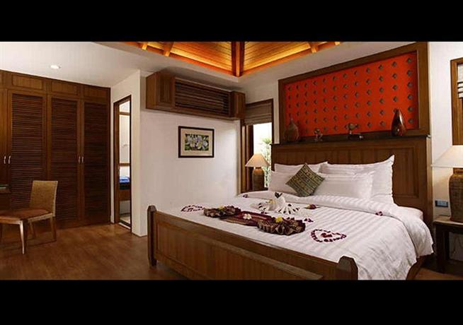 Chalong Pool Villa
