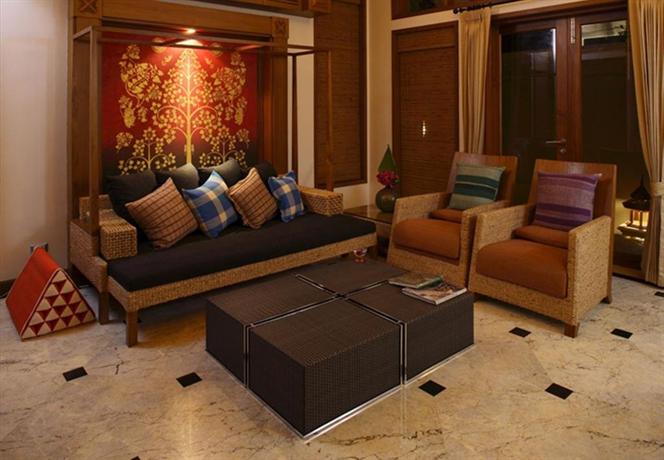 Chalong Pool Villa