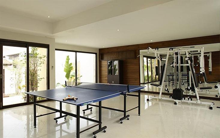 Chalong Pool Villa
