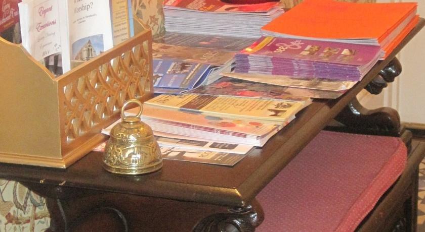 Twelfth Night Guesthouse