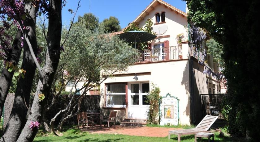 Tibidabo Apartments