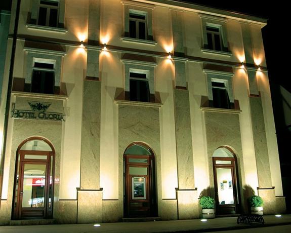 Hotel Gloria Subotica Subotica Railway Station Serbia thumbnail