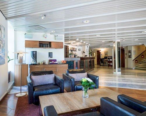 First Hotel Martenson