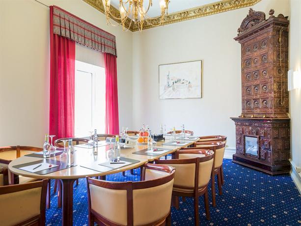 First Hotel Martenson