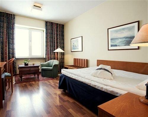 First Hotel Martenson