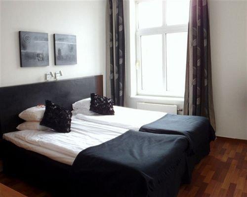 First Hotel Martenson