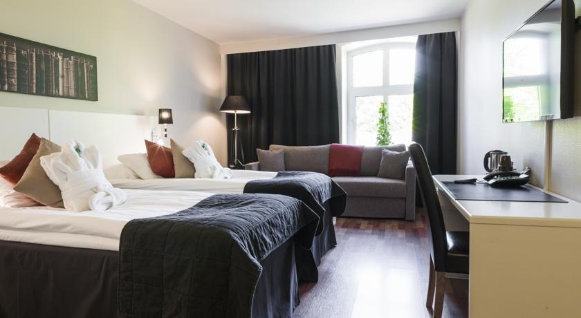First Hotel Martenson