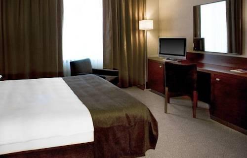 Fly Inn Baku