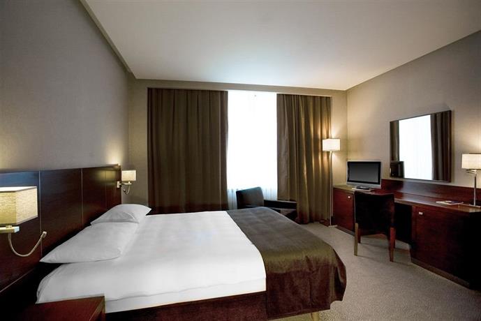 Fly Inn Baku