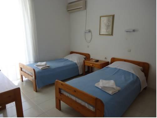 Erato Apartments Petalidi