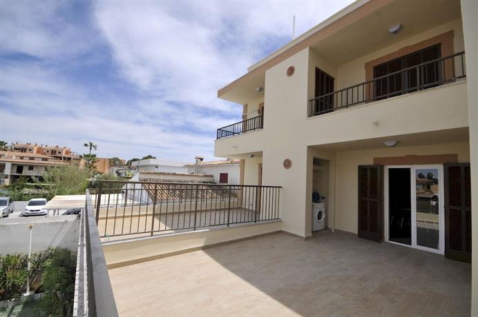 YourHouse Alcudia Apartments