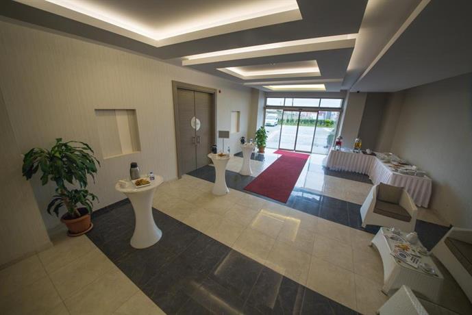 Hilly Hotel