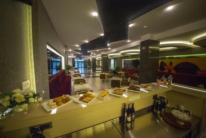 Hilly Hotel