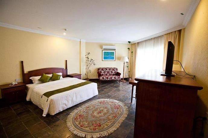 Palm Beach Resort & SPA Labuan Island