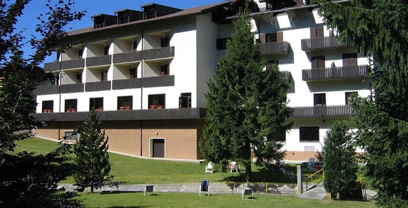 Hotel Rio Caderzone Terme Val Rendena Italy thumbnail