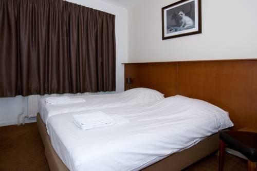 Hotel Cafe Restaurant Abina