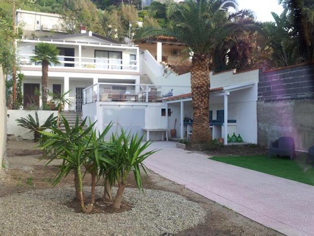 La Casa A Mare B&B
