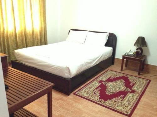 Lily Hotel