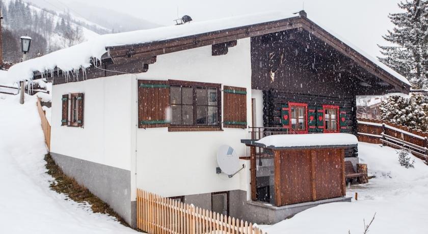 Chalet Appartement Alpenherz by HolidayFlats24