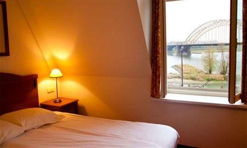 Hotel Courage Waalkade