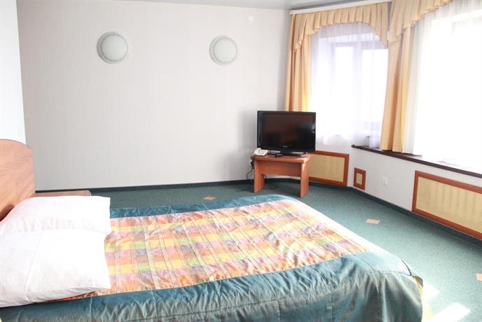 Aura Aquarelle Hotel