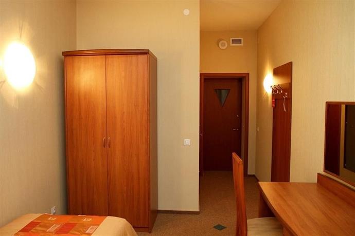 Aura Aquarelle Hotel