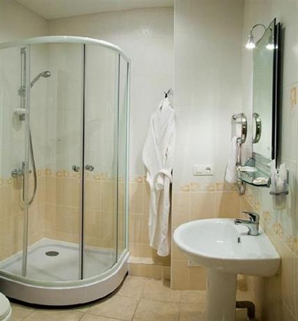 Aura Aquarelle Hotel