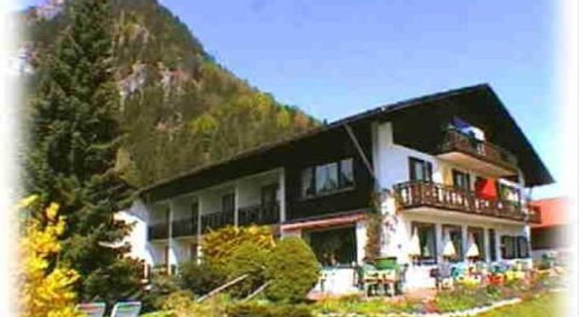 Hotel Garni Haus Achtal Pforten