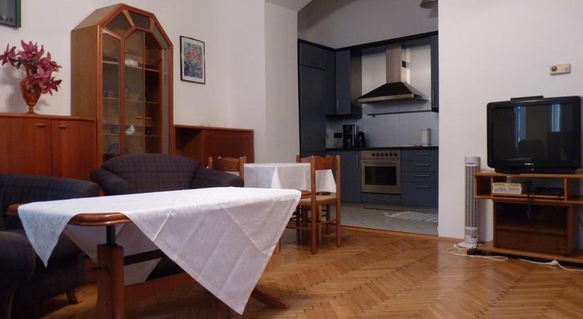 Hotel Pension Lumes