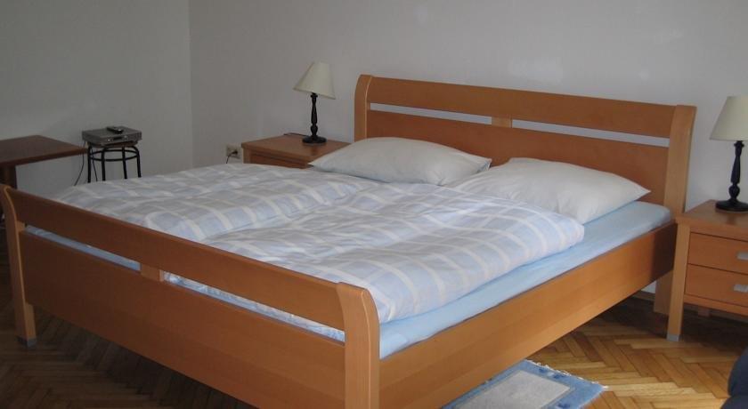 Hotel Pension Lumes