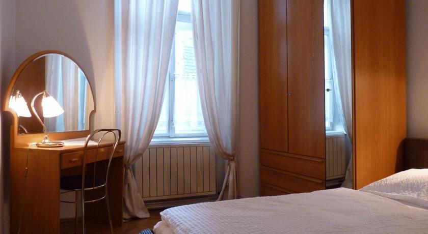 Hotel Pension Lumes