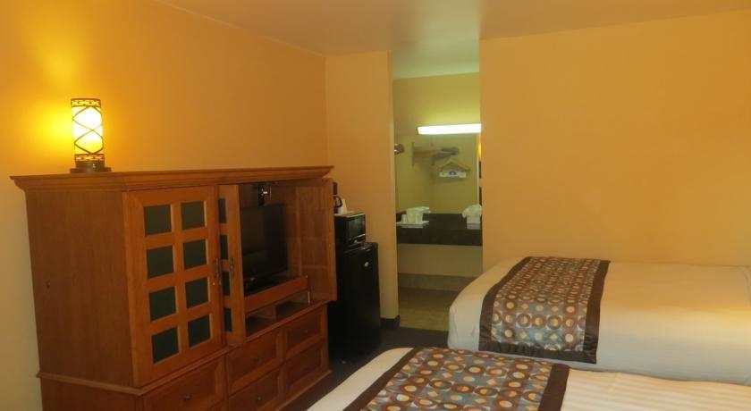 Americas Best Value Inn Austin