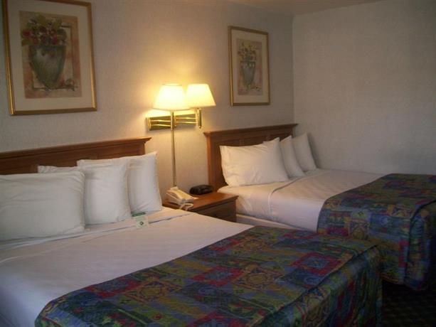 Americas Best Value Inn Austin