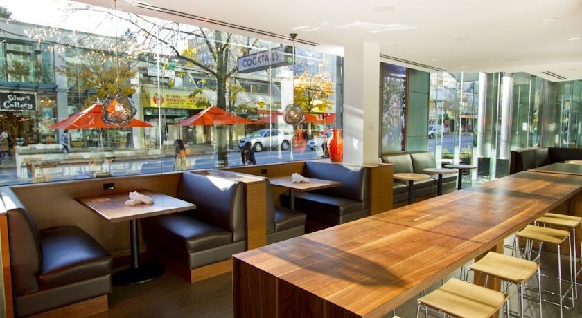Blue Horizon Hotel Vancouver