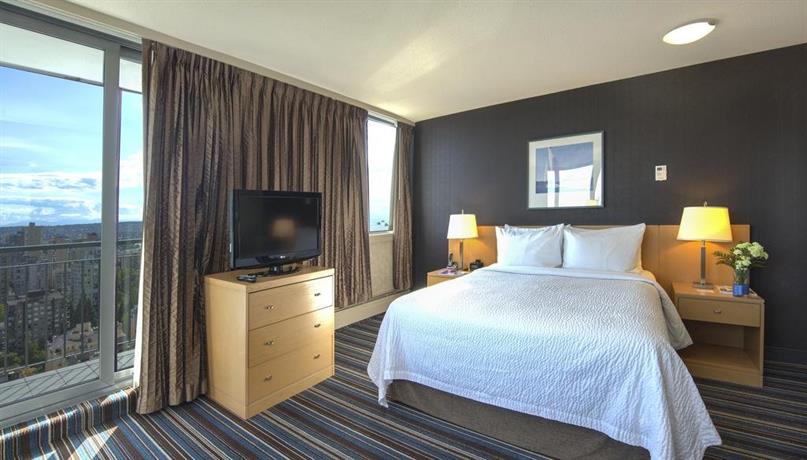 Blue Horizon Hotel Vancouver