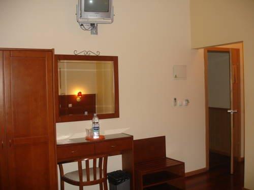 Grande Pensao Residencial Alcobia