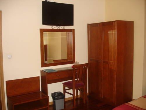 Grande Pensao Residencial Alcobia