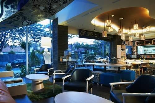 Artotel Hotel Surabaya
