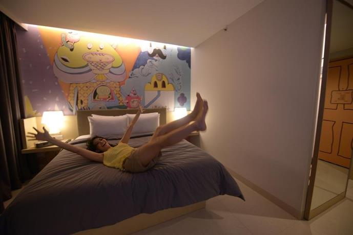 Artotel Hotel Surabaya