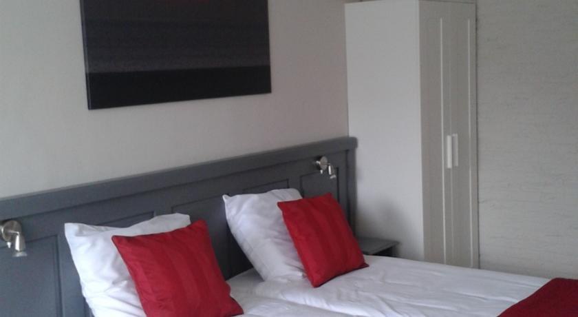 Hotel de Tjattel De 4 dames