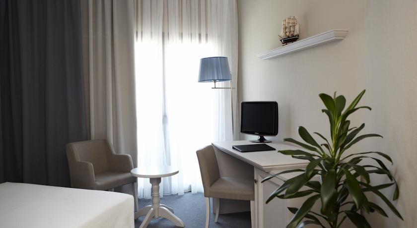 Rodopi Hotel