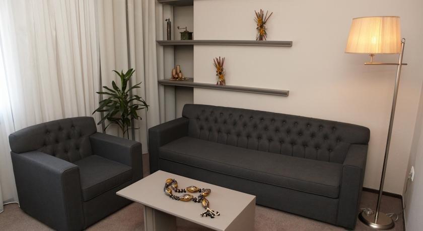 Rodopi Hotel